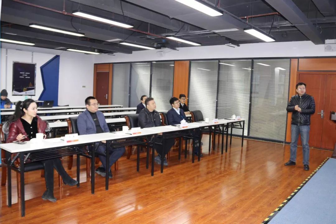 弘高装饰董事长_弘高集团董事长何宁